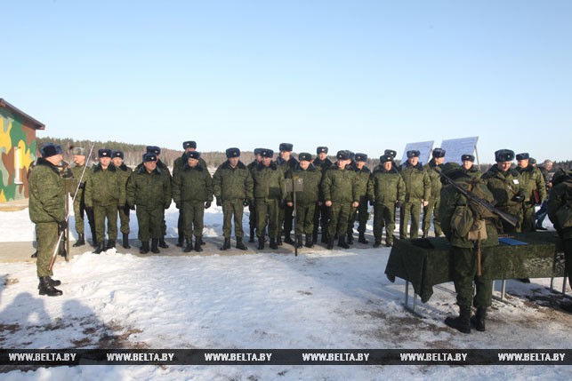 Кіраўнікі абласцей і Мінска стралялі з пісталетаў, на чарзе — гранатамёты (фота)