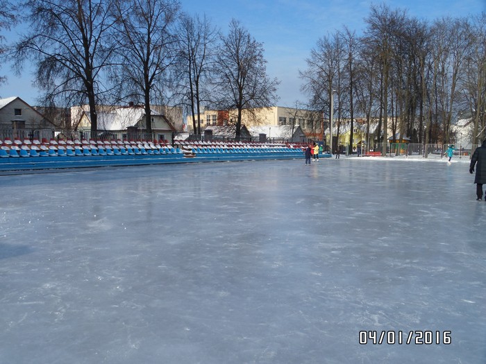 Улады Смаргоні адрэагавалі на крытыку, каток зноўку залілі (фота)