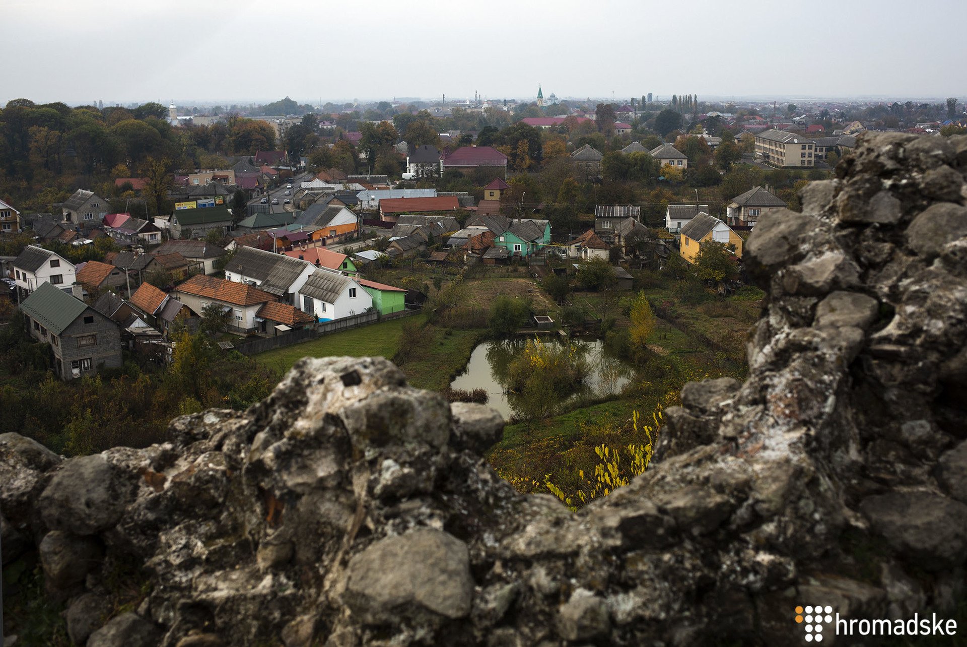 "С вами готовы говорить на вашем языке". Как живет украинское Закарпатье