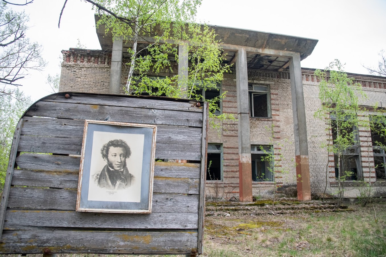 Макей на раздачы бургераў і злы Лукашэнка: найлепшыя кадры Рамана Пратасевіча