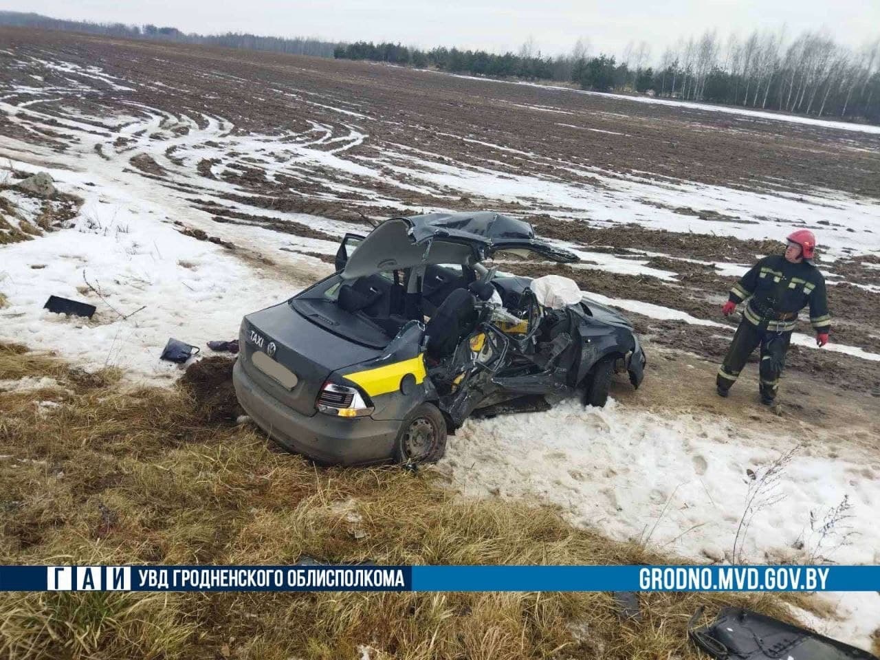 У аварыі пад Шчучынам загінула сямігадовая дзяўчынка з бабуляй