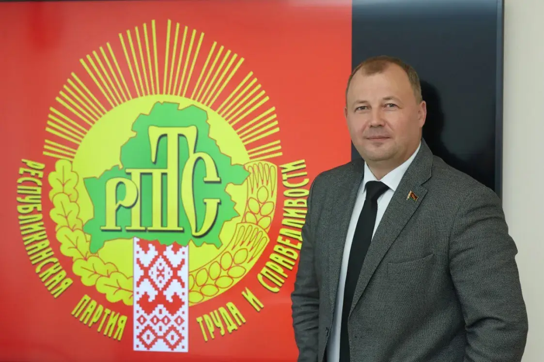 За Лукашенко и русский мир: как партии в Беларуси имитируют оппозицию