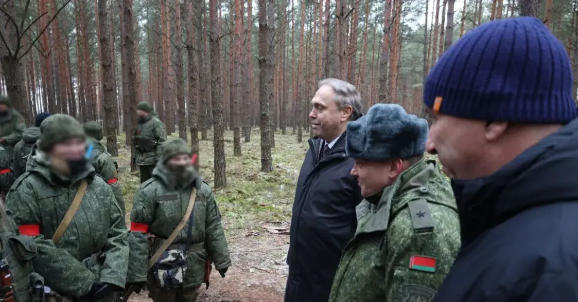 Каранік наведаў адпраўленых у лес вайскоўцаў і сказаў, што пра іх памятаюць