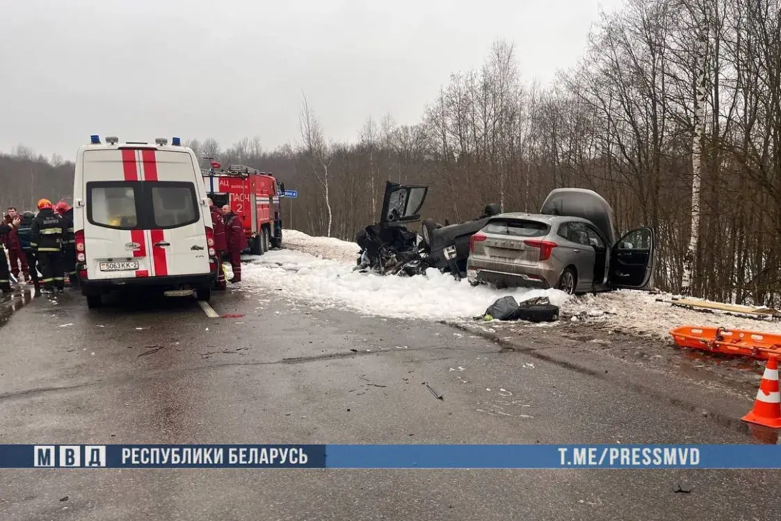 У аварыі на Віцебшчыне адзін чалавек загінуў, шэсць пацярпелі