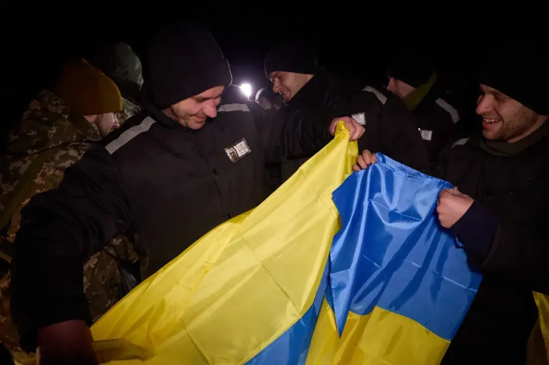 Адбыўся чарговы абмен ваеннапалоннымі, вярнуліся 100 украінскіх байцоў
