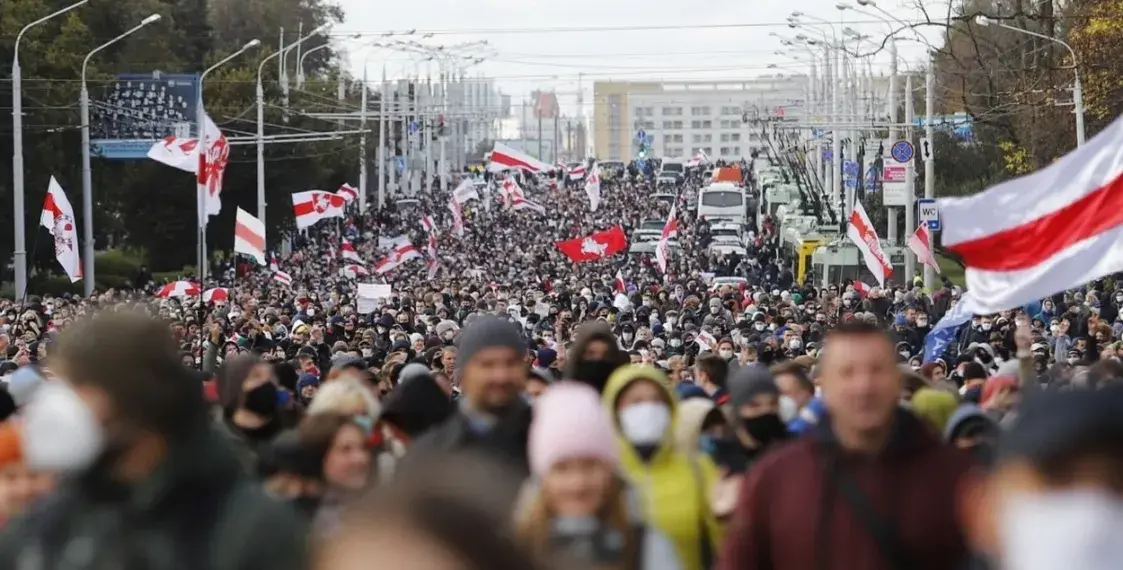 Допросы на границе Беларуси: кто и почему попадает на "беседу" с силовиками