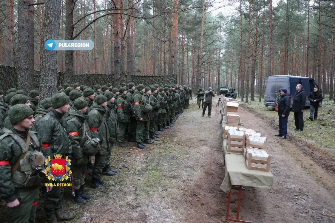 Каранік наведаў адпраўленых у лес вайскоўцаў і сказаў, што пра іх памятаюць