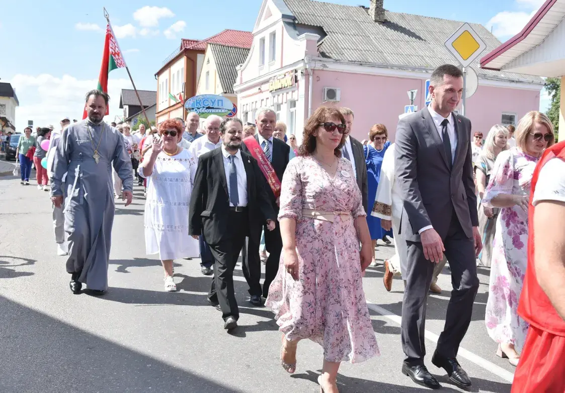 У Іўі адсвяткавалі дзень памідора. Паглядзіце, як гэта было