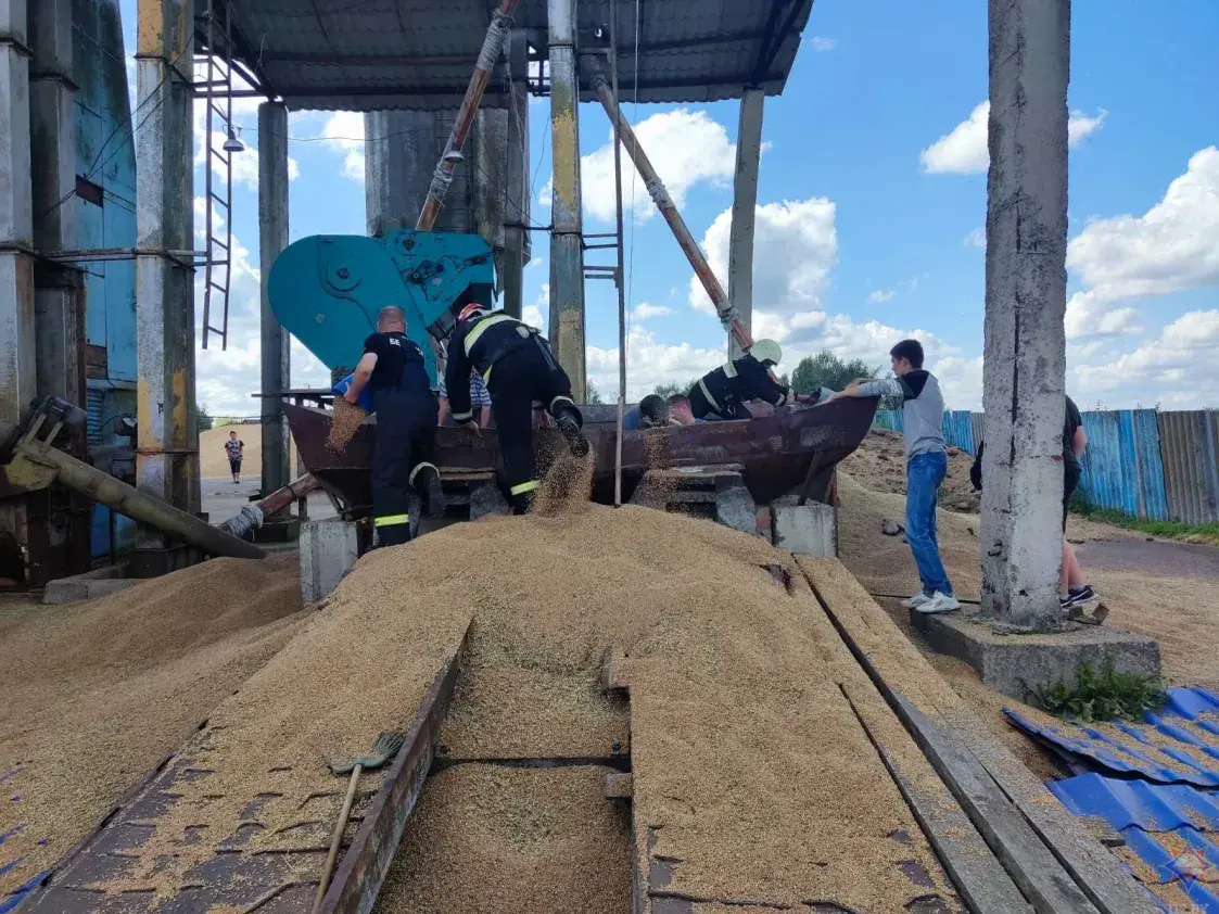 У Мсціслаўскім раёне ў бункеры са збожжам загінуў падлетак