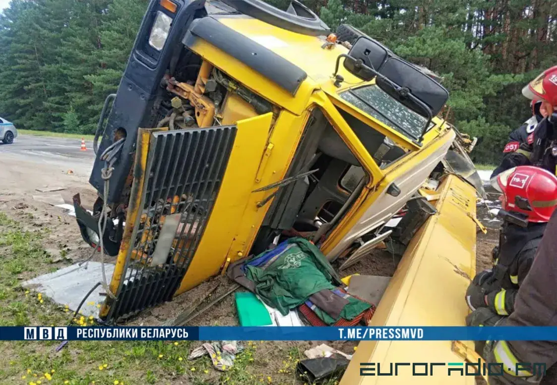 У Салігорскім раёне перакуліўся аўтакран, загінуў пасажыр