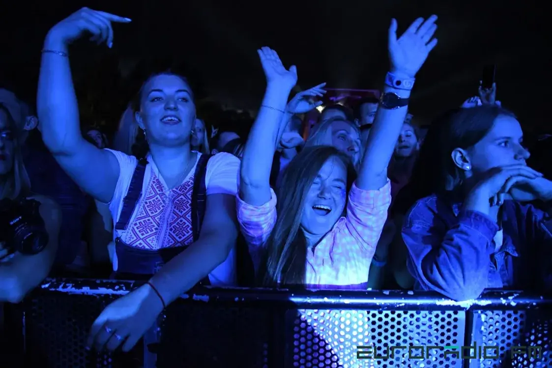 “Наступает настоящий Совок!” В Беларуси отменяют концерты в клубах и барах