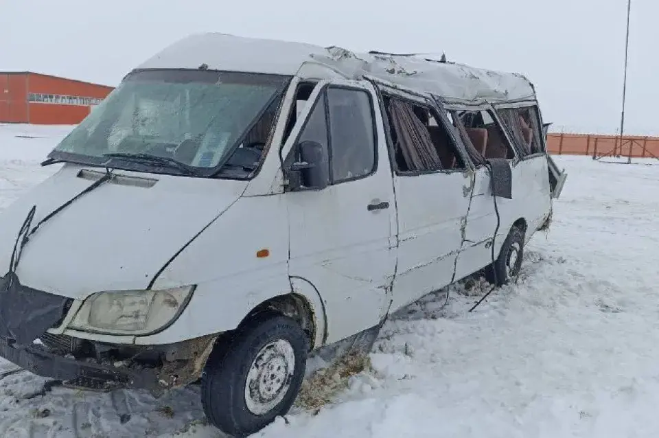 У Бялыніцкім раёне перакулілася маршрутка, пацярпелі трое падлеткаў