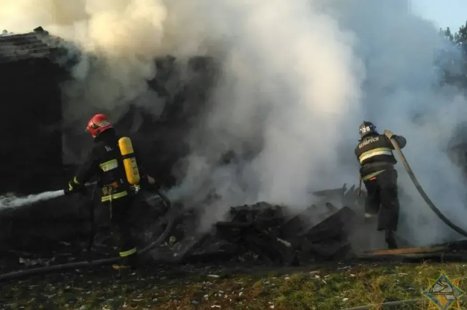 Відавочца выратаваў жанчыну на пажары ў Брэсцкім раёне