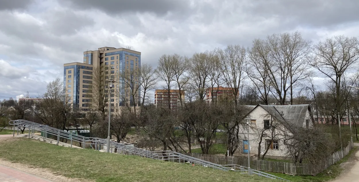 Тэрыторыю вакол ізалятара на Акрэсціна забудуюць новымі дамамі