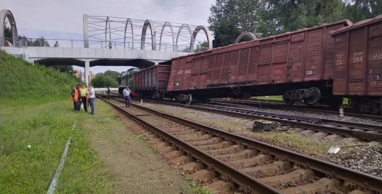 У Магілёве сышлі з рэек тры грузавыя вагоны 