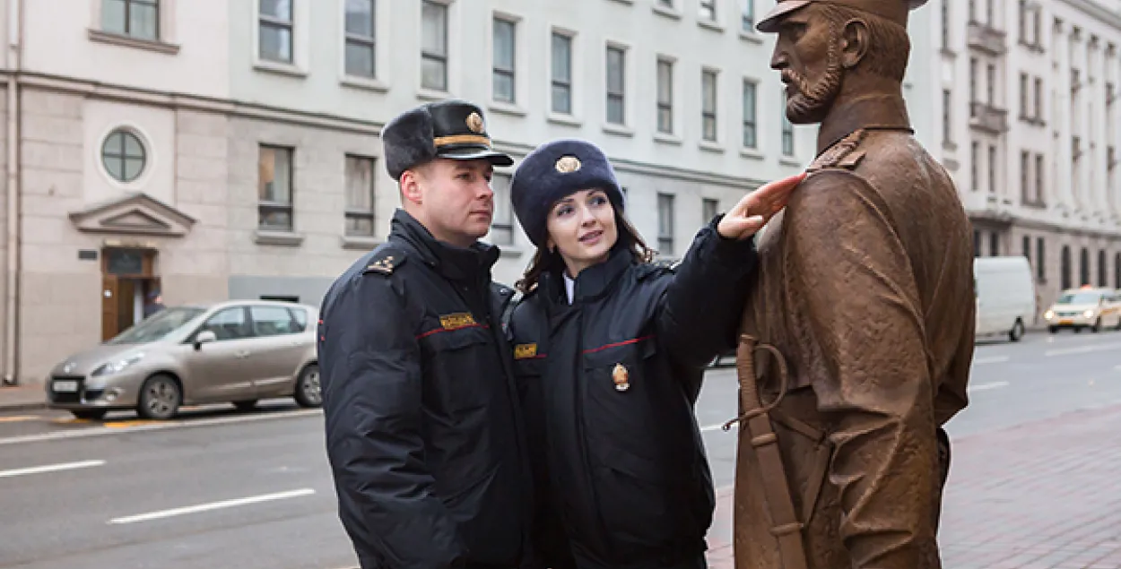 Ці можна абразіць помнік, паводле закона? 