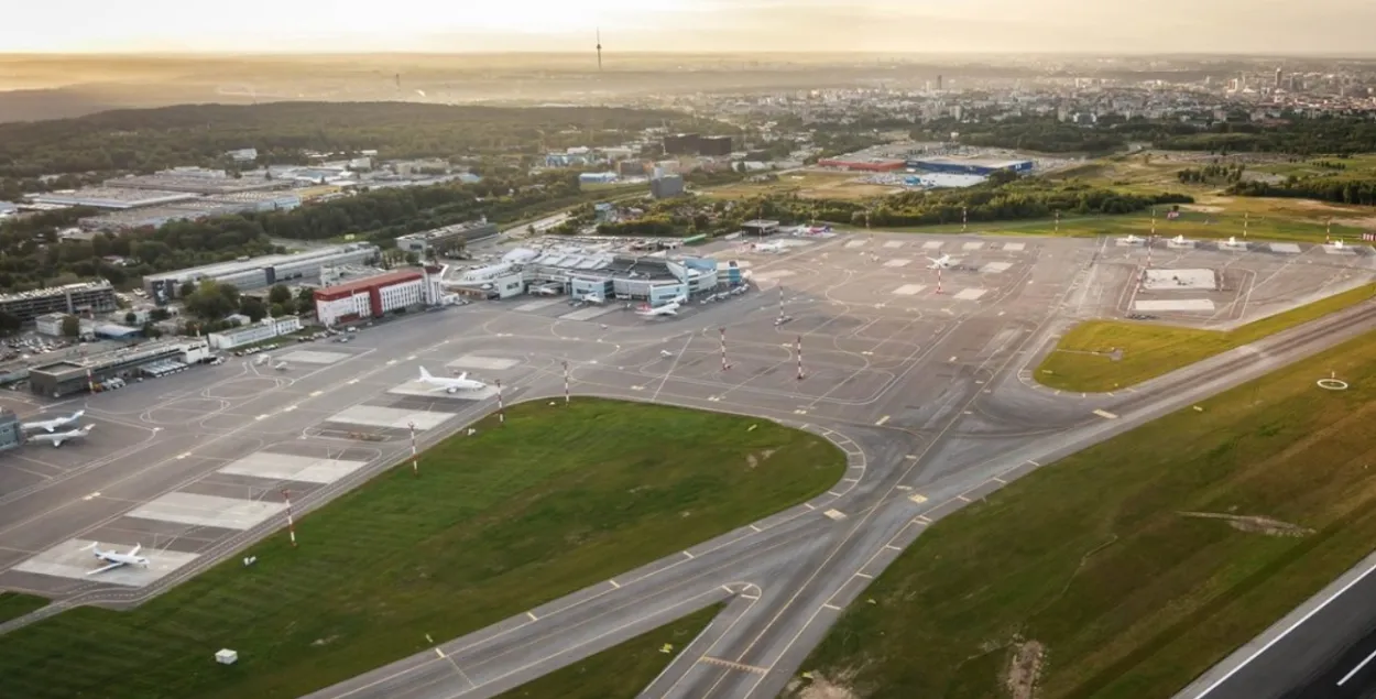 Вильнюсский аэропорт сейчас самый безопасный в мире / Delfi
