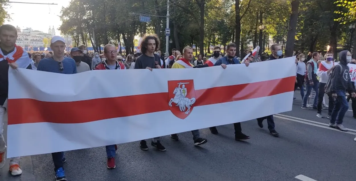 Мирная демонстрация в Минске осенью 2020-го / Еврорадио​