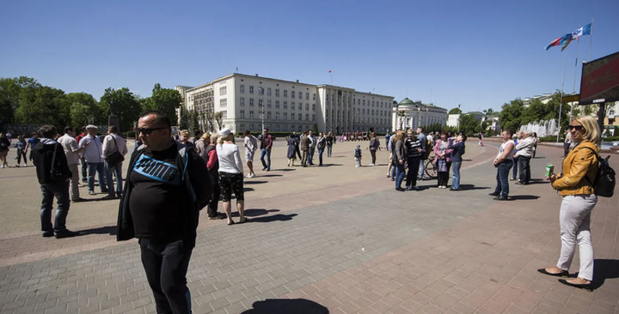 У Брэсце на акцыі супраць завода АКБ затрымалі траіх чалавек