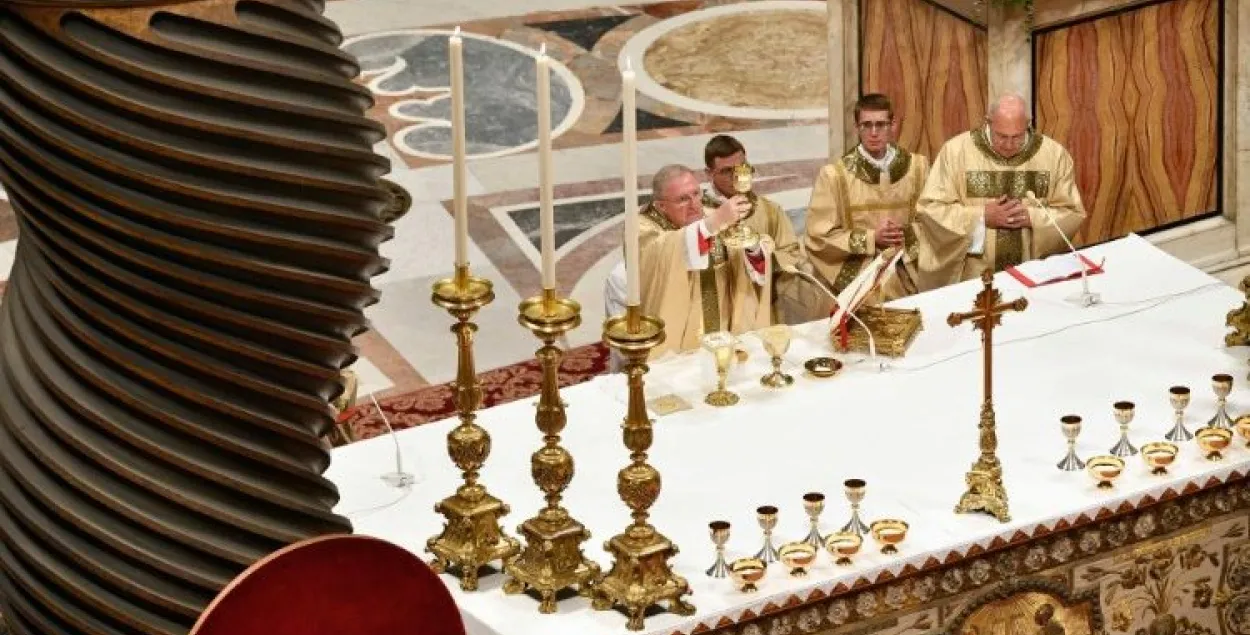 Пасхальная служба в Соборе Святого Петра в Ватикане /&nbsp;vaticannews.va
