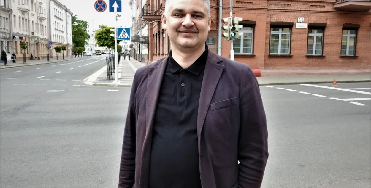 Лидер Движения &quot;За Свободу!&quot; Юрий Губаревич на улице Карла Маркса в Минске