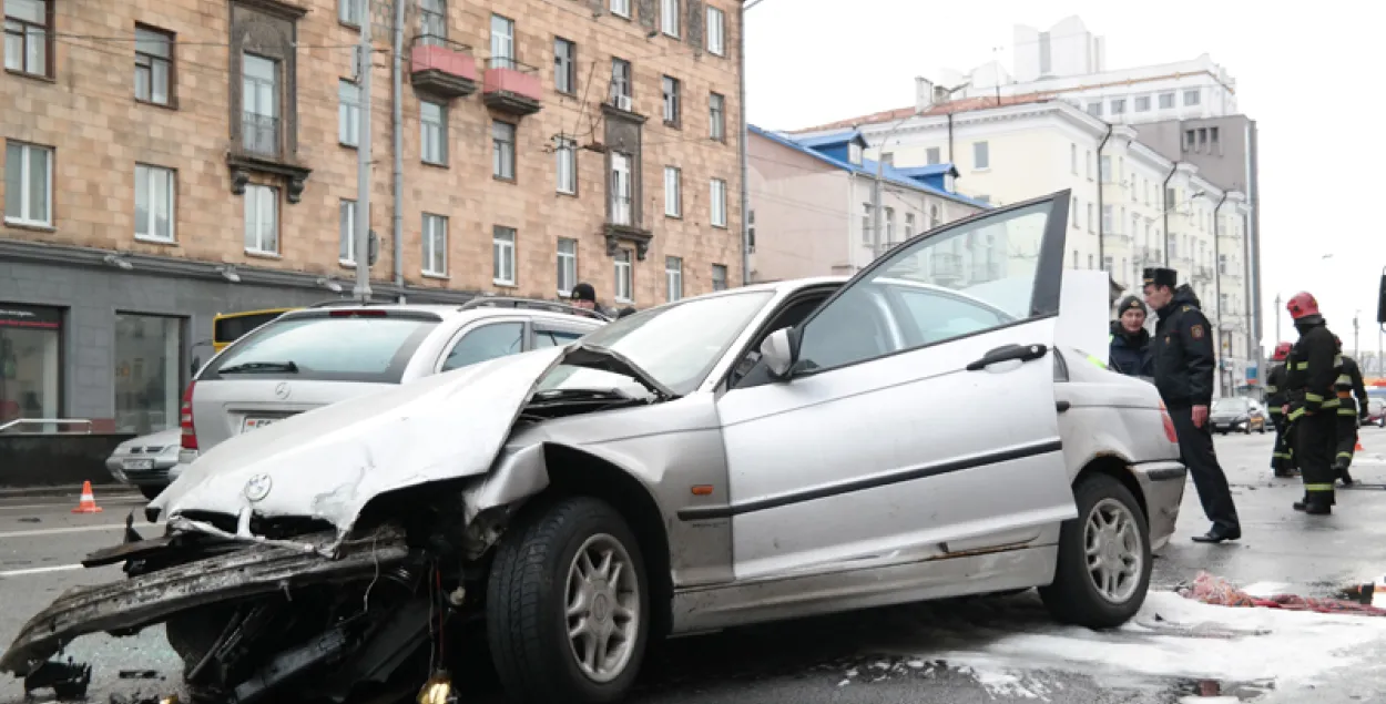 Падрабязнасці жорсткай аварыі на вуліцы Маскоўскай у Мінску