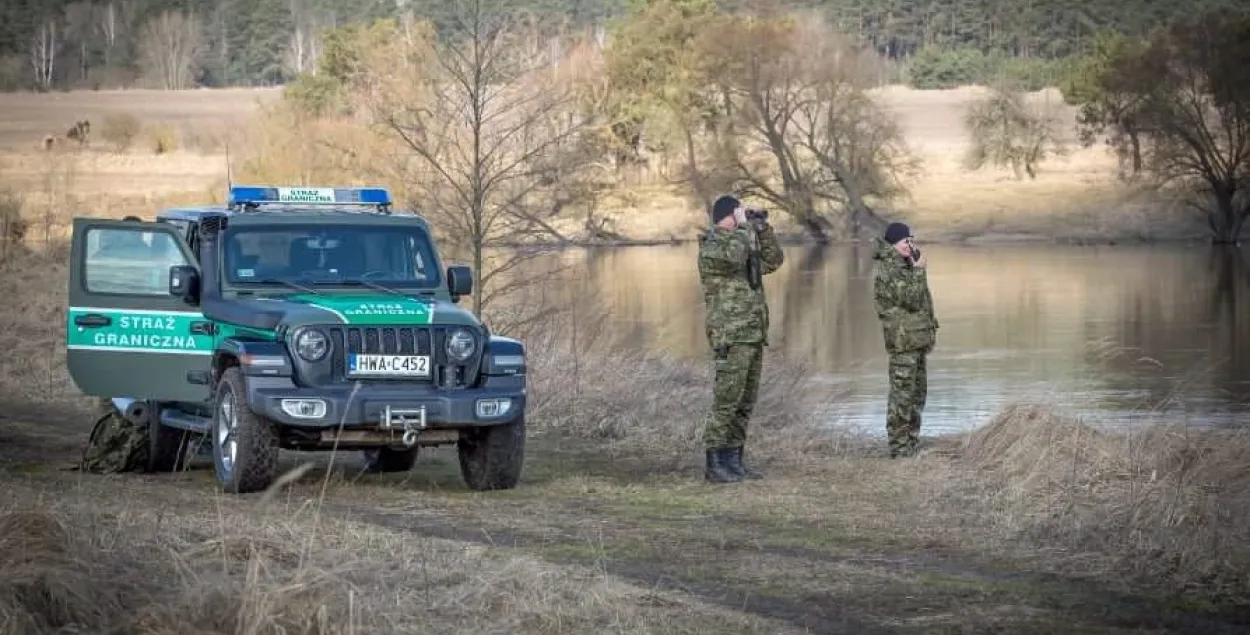 Польскія памежнікі аглядаюць дзяржмяжу​ /&nbsp;twitter.com/Straz_Graniczna