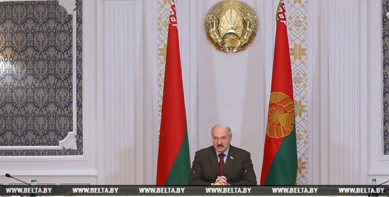 Лукашэнка: У грамадстве назапасіліся чаканні, іх трэба задаволіць