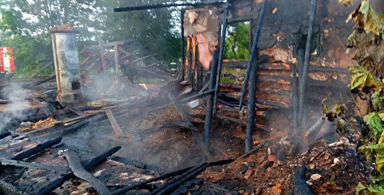 У Лынтупах на пажары загінуў 45-гадовы выратавальнік