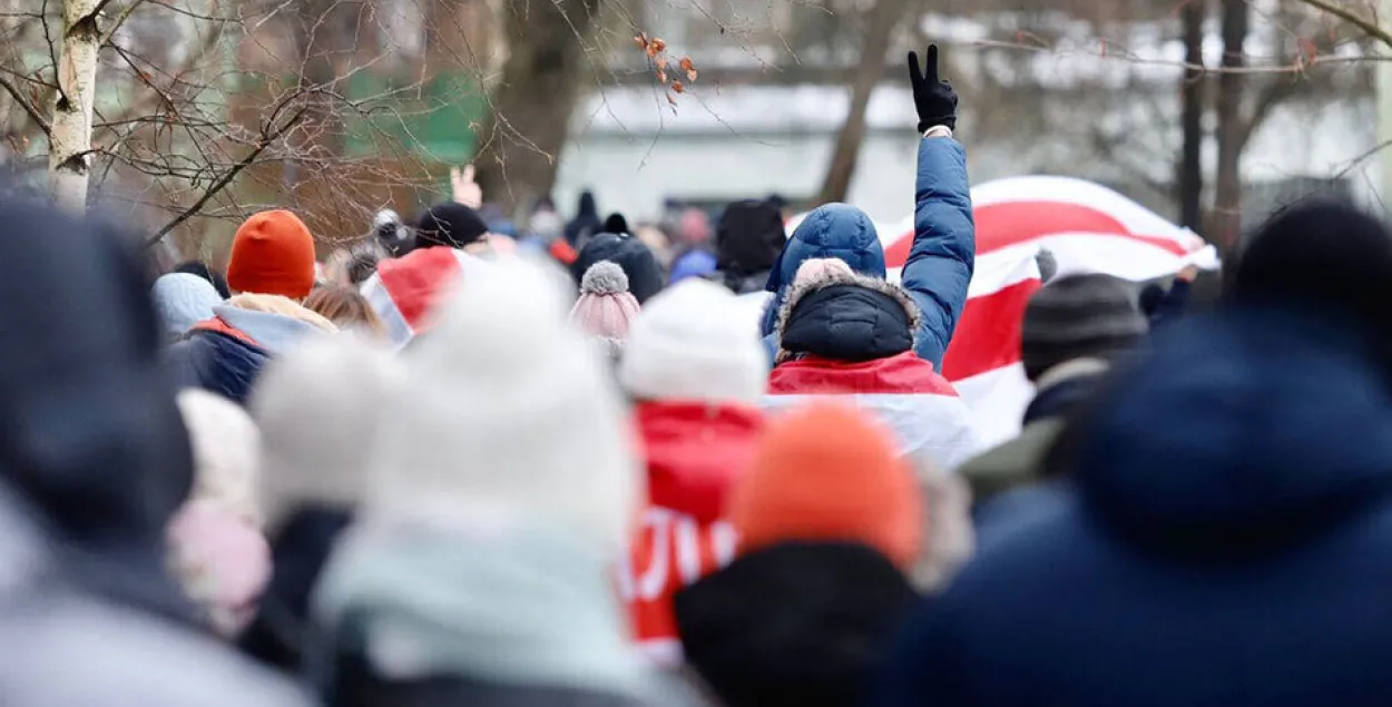 На протестных акциях в Минске 13 декабря было задержано более 300 человек