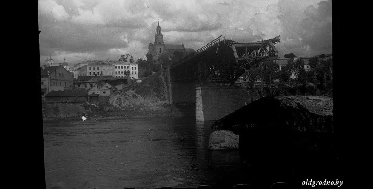 Лёс Львова, Гродна і Брэста падчас Другой сусветнай: дыскусія