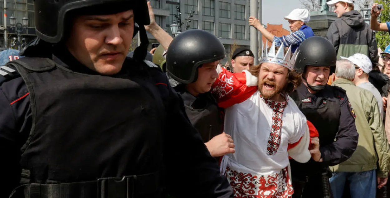 У Расіі на акцыях “Ён нам не цар” затрымалі ўжо тысячу чалавек