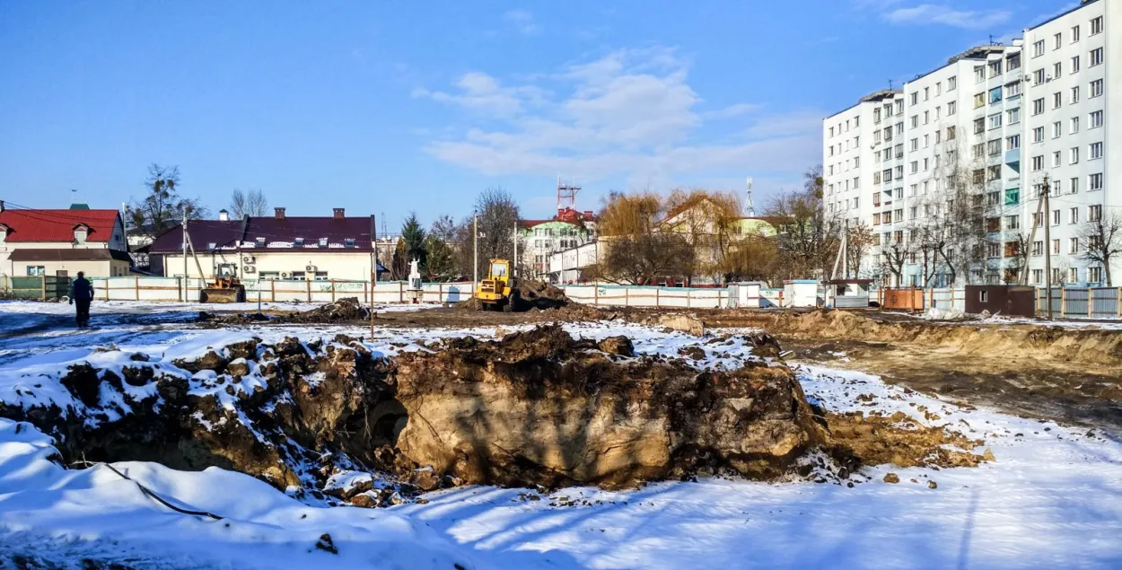 Ці паўстане дом на чалавечых парэштках у Брэсце?