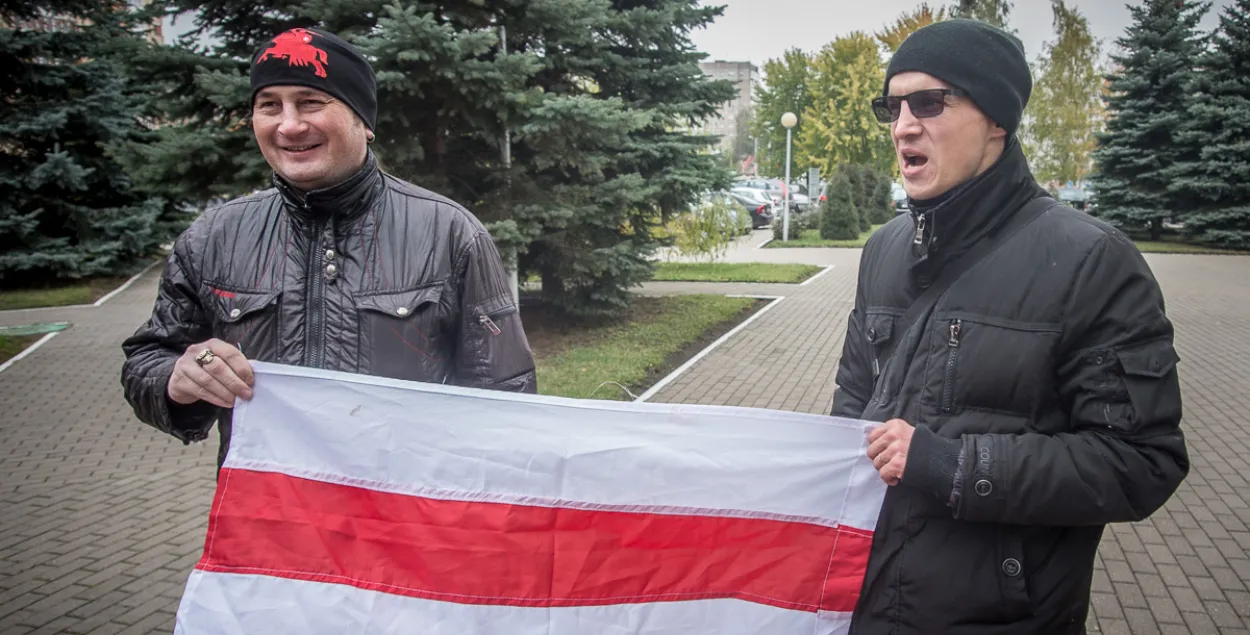 Як праходзіў пікет у падтрымку Эдуарда Пальчыса (фотарэпартаж)