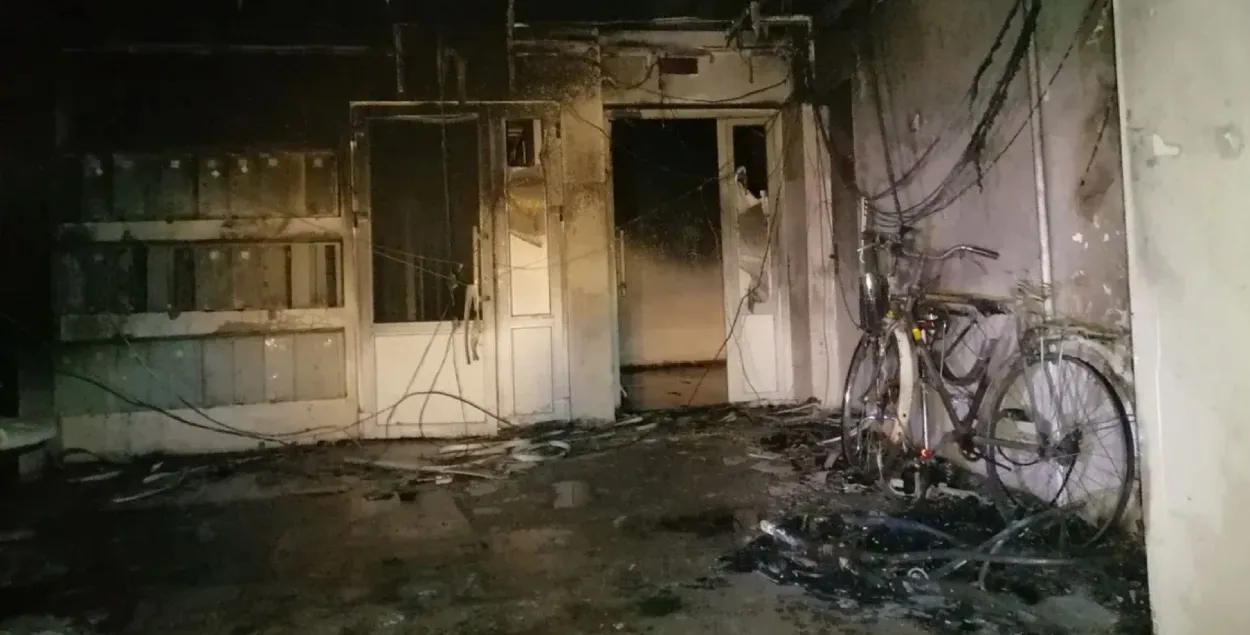 После пожара в общежитии в Старых Дорогах / mchs.gov.by

