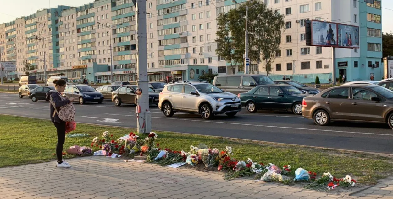 Мемарыял&nbsp;Тарайкоўскаму на ст.м. Пушкінская / Еўрарадыё