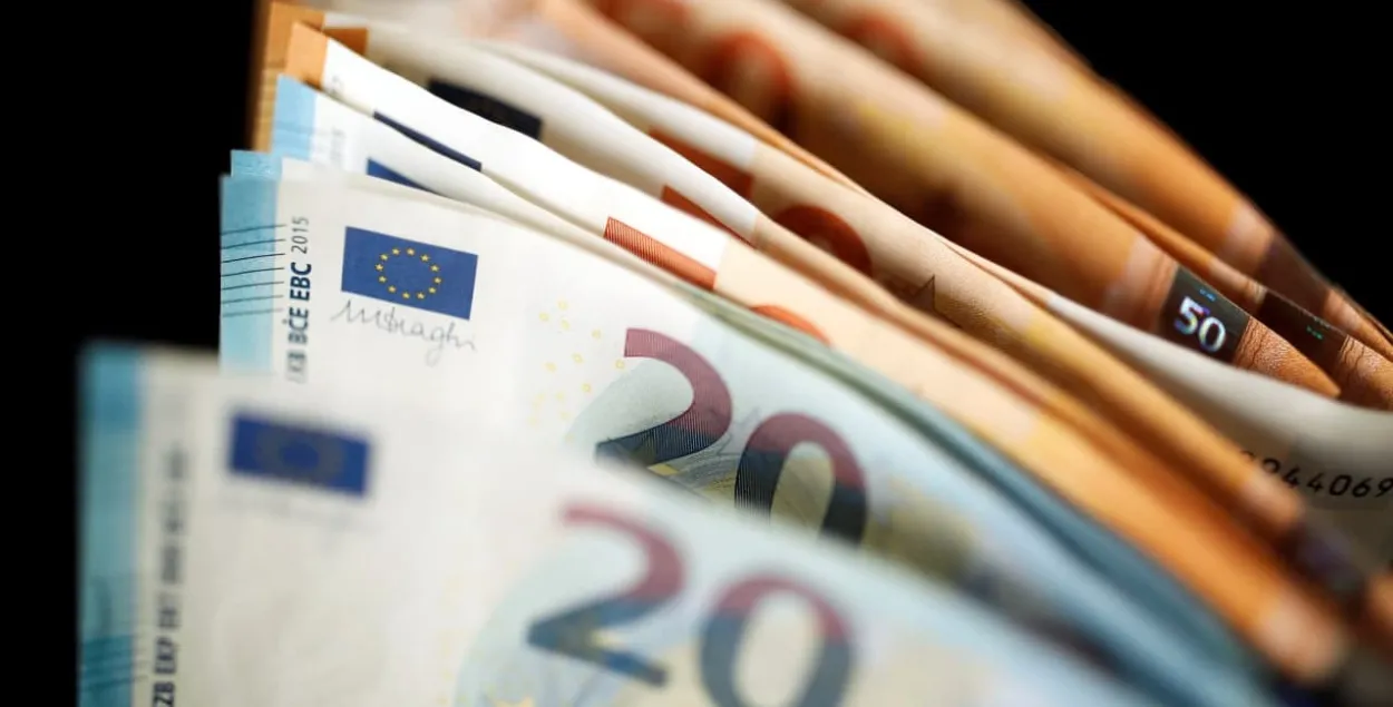 ЕС адразае магчымасці паступлення валюты ў Беларусь / Reuters
