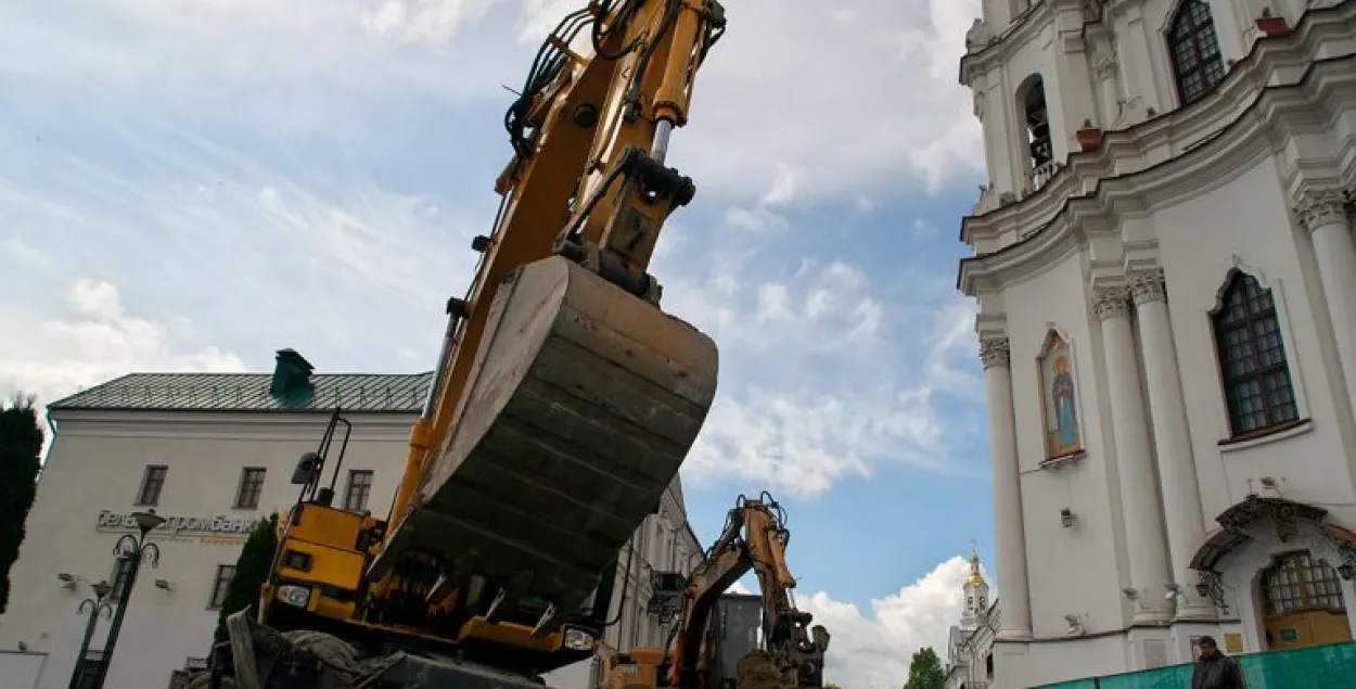 Будаўнічыя працы ў гістарычным цэнтры Віцебска​ /&nbsp;news.vitebsk.cc