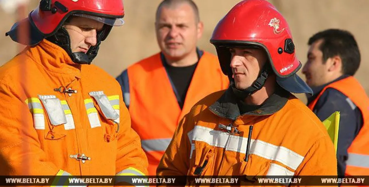 Ратавальнікі знялі з даху брастаўчаніна, у якога здарыўся сутаргавы прыпадак