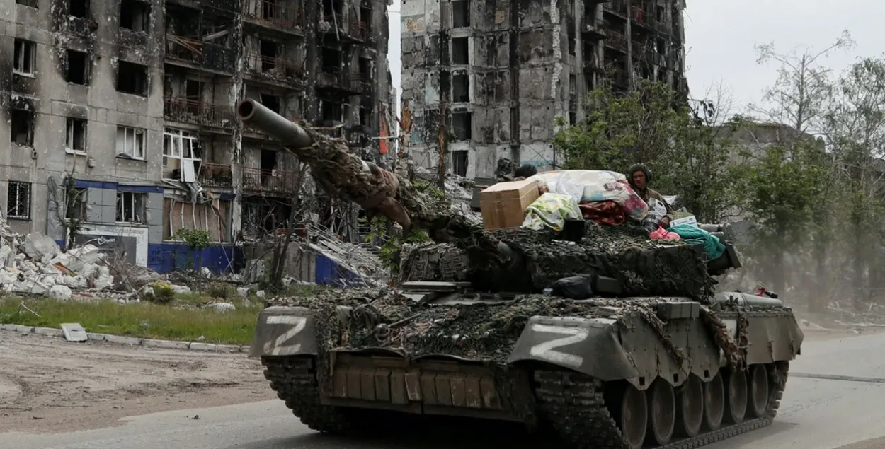 Уцякачка з Украіны пазнала свае рэчы на расійскім танку