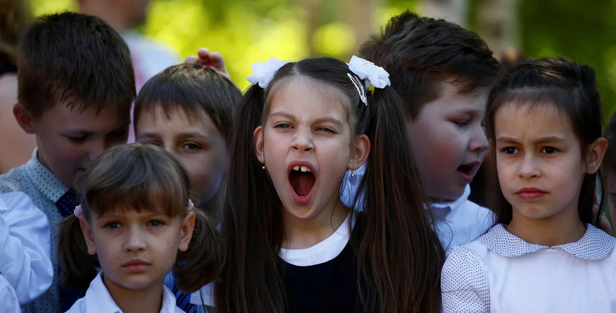 На каком языке сегодня учат в школе? / Reuters​