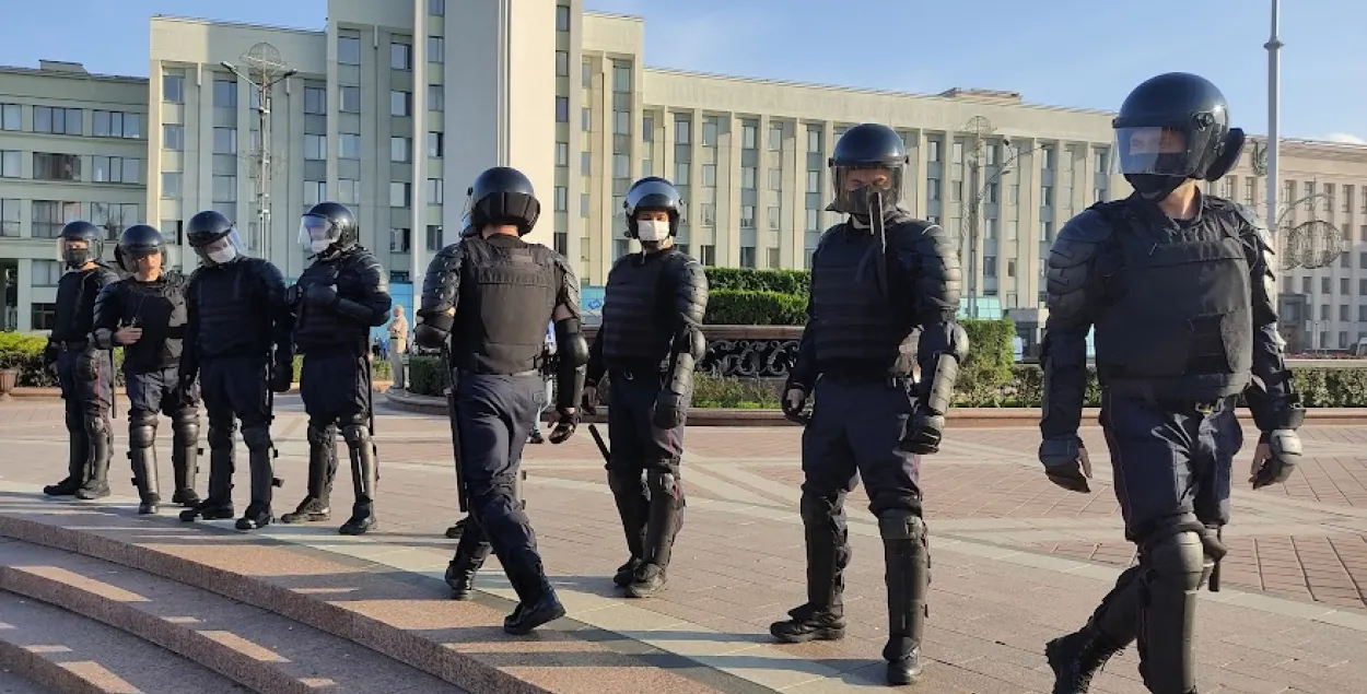 Белорусские силовики обеспечивают права человека / Еврорадио