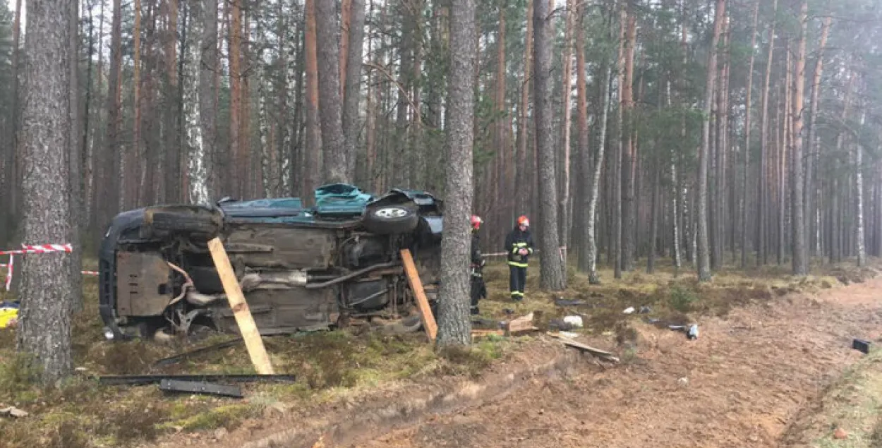 Пад Баранавічамі ў страшнай аўтааварыі загінула сям’я