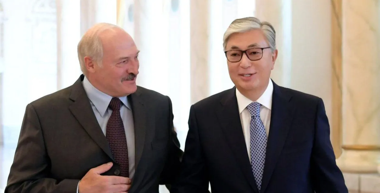 Аляксандр Лукашэнка і Касым-Жамарт Такаеў / прэс-служба прэзідэнта Казахстана
