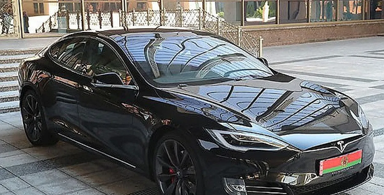 Alyakasndr Lukashenka&#39;s Tesla / BelTA