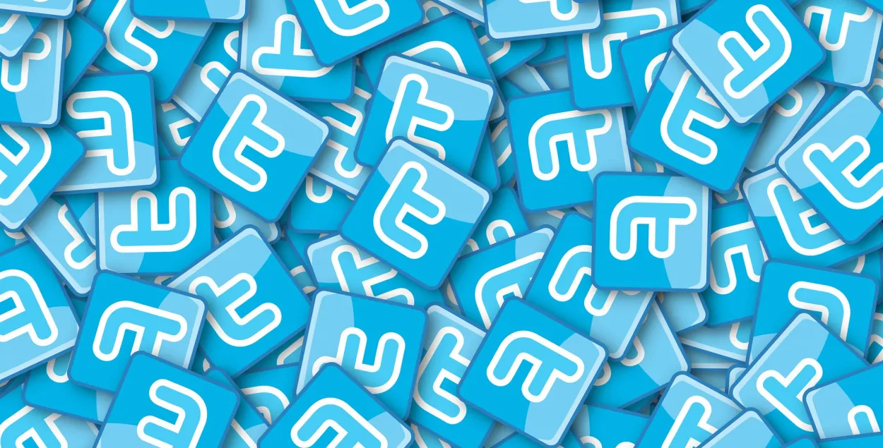 100 экс-сотрудников Twitter подали в суд на компанию