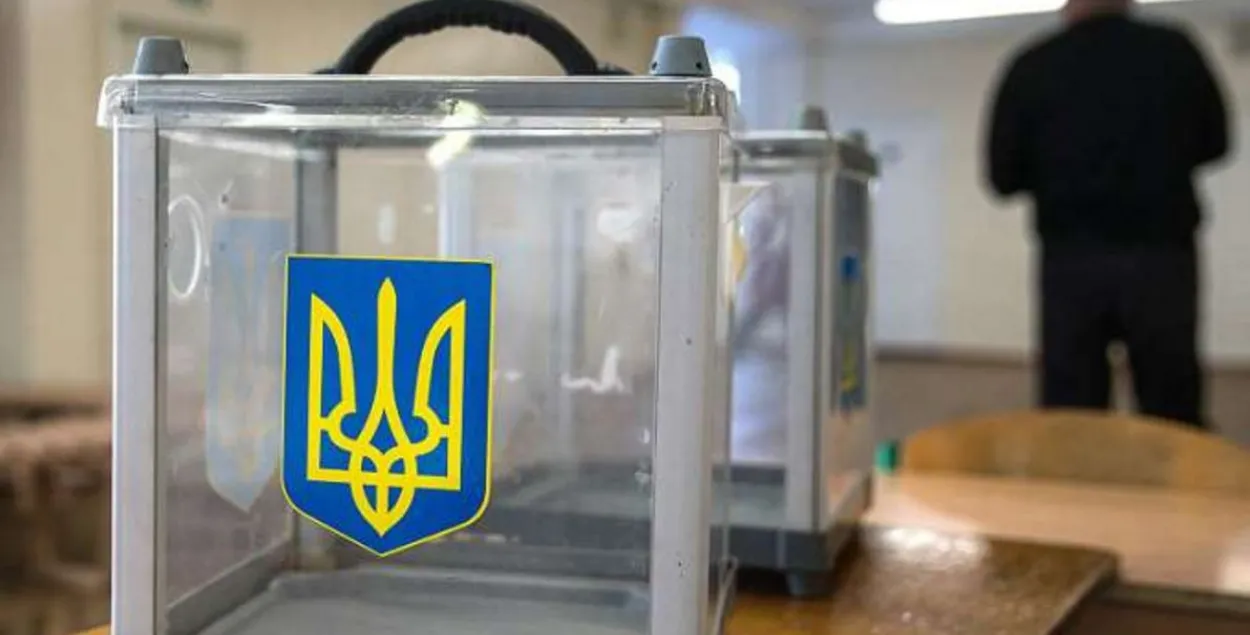 На парламенцкіх выбарах ва Украіне “Слуга народу” набірае амаль 44%