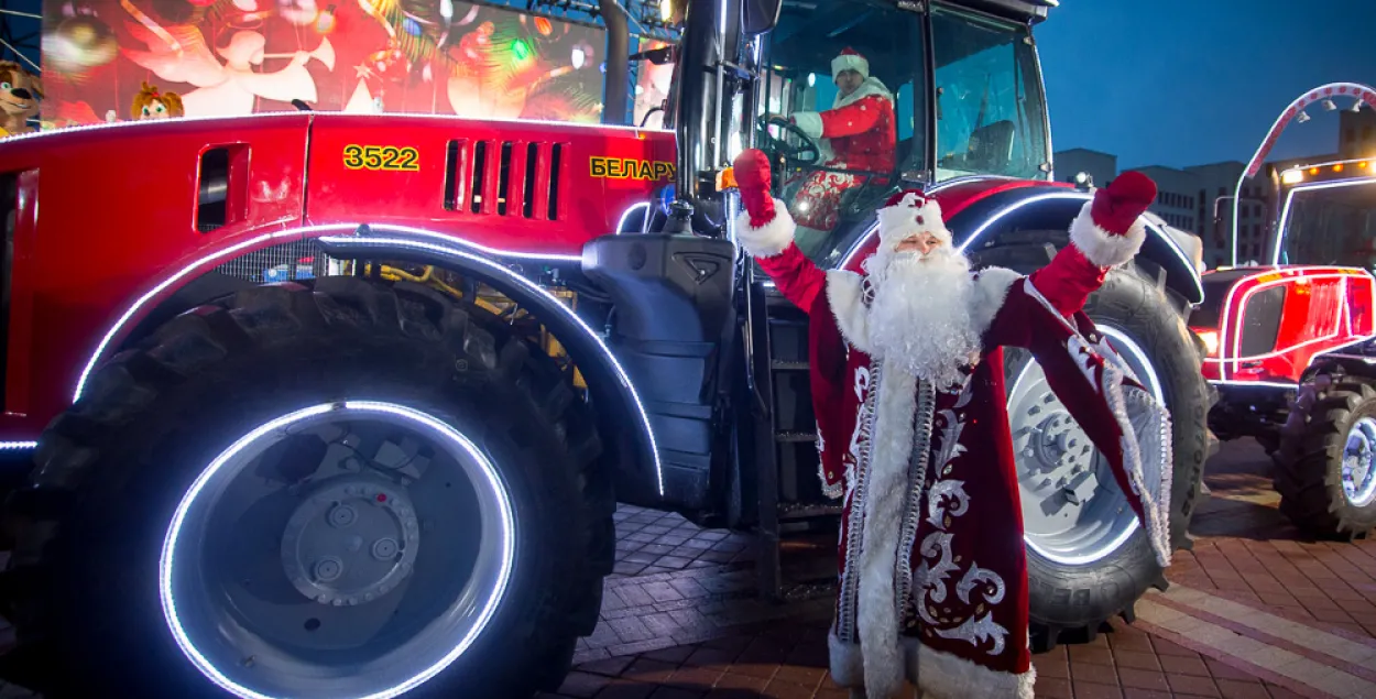 Belarus tractors parade in Independence Square in Minsk. Photo: Euroradio