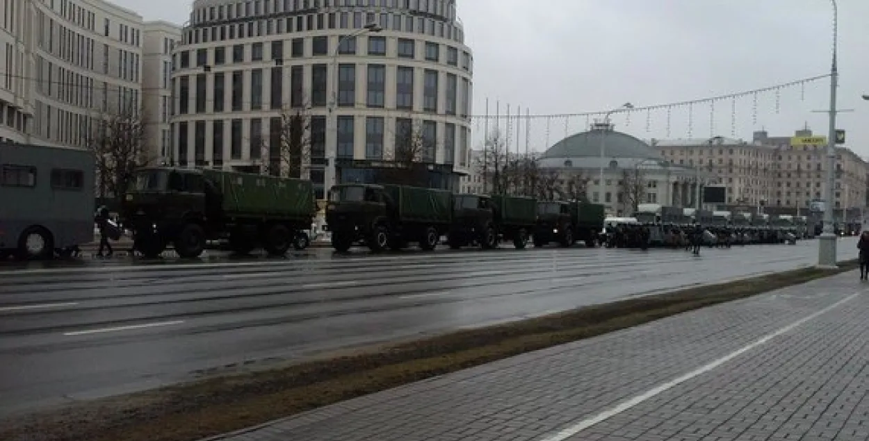 Праваабаронцы налічылі ўжо 300 затрыманых на Дзень Волі