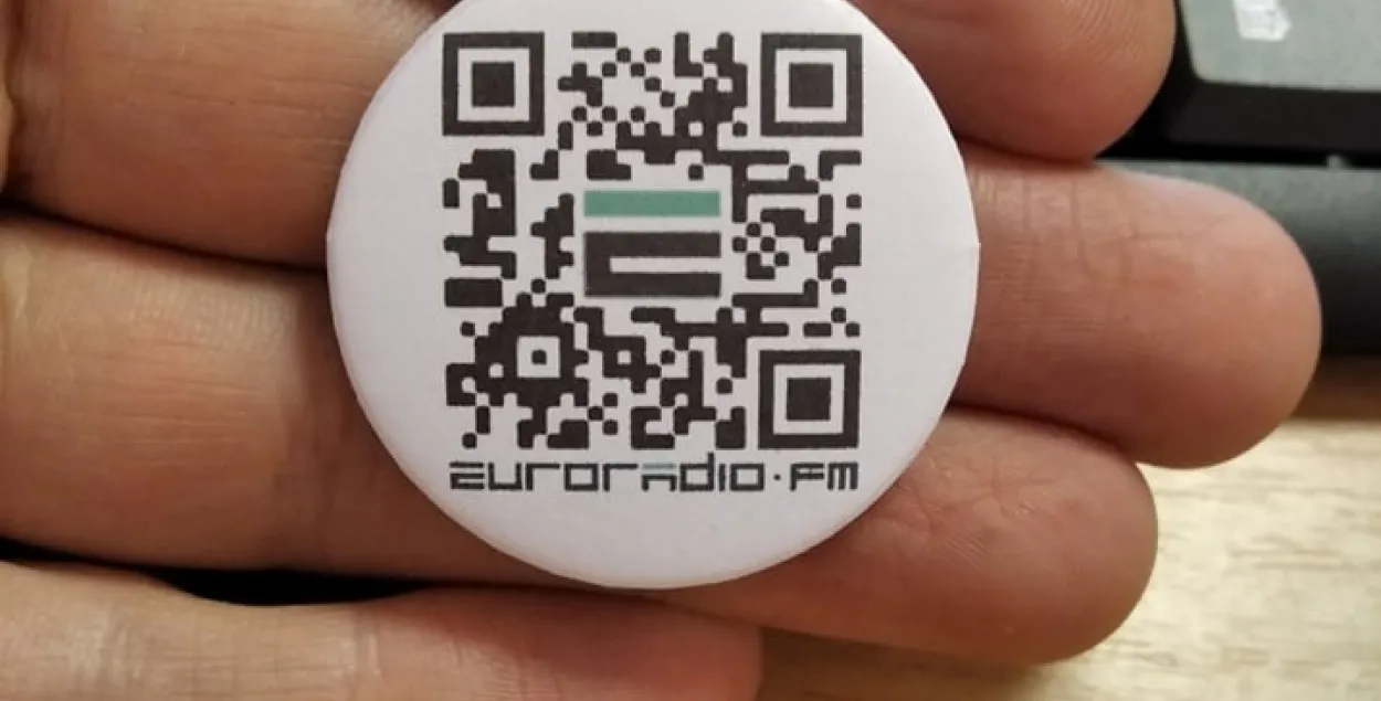 На "Мова Фэсце" шукайце значкі Еўрарадыё з QR-кодам — і праходзьце тэст!